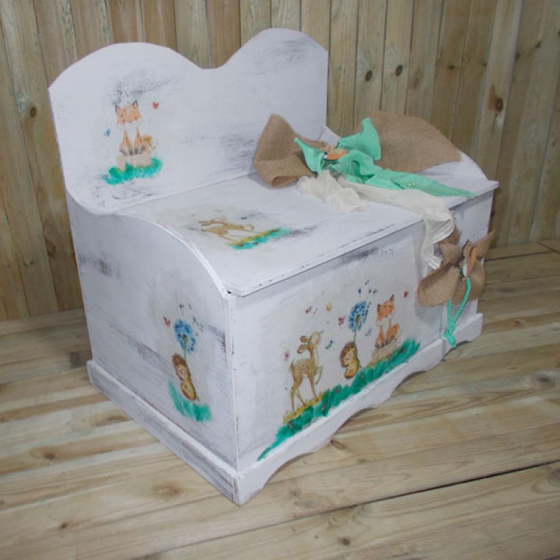 ΚΑΝΑΠΕΔΑΚΙ ΜΕ ΤΑ ΖΩΑ ΤΟΥ ΔΑΣΟΥΣ