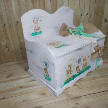 ΚΑΝΑΠΕΔΑΚΙ ΜΕ ΤΑ ΖΩΑ ΤΟΥ ΔΑΣΟΥΣ