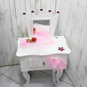 ΞΥΛΙΝΗ ΤΟΥΑΛΕΤΑ ΚΟΡΩΝΑ ΜΕ ΚΑΘΡΕΠΤΗ