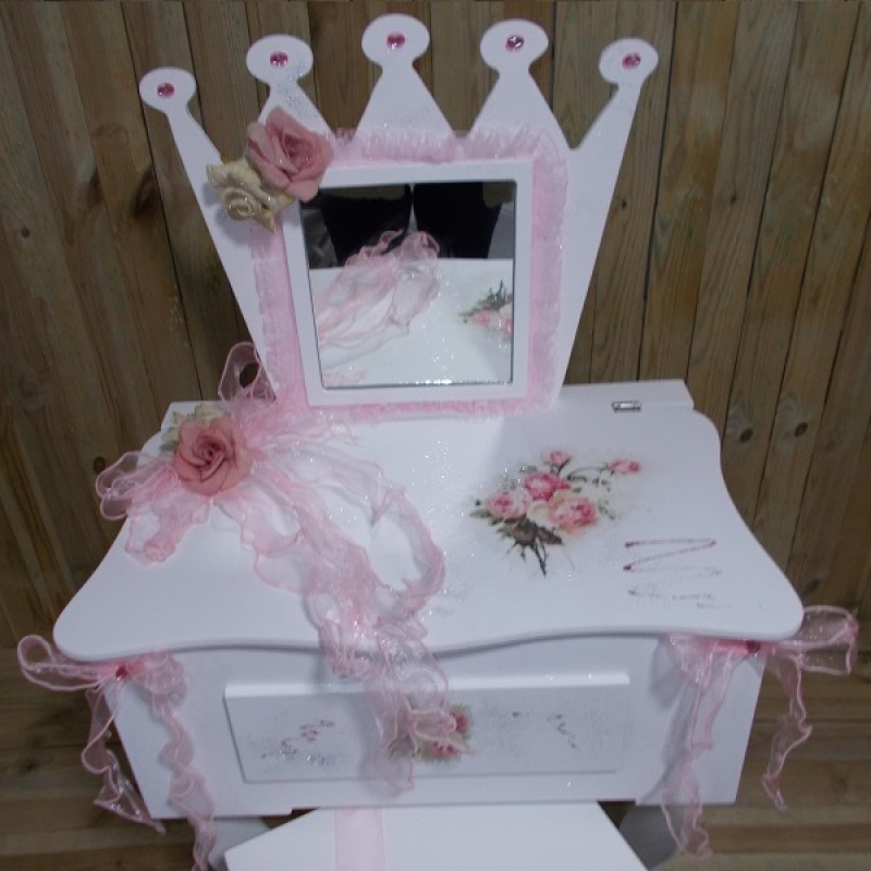 ΞΥΛΙΝΗ ΤΟΥΑΛΕΤΑ ΚΟΡΩΝΑ ΜΕ ΚΑΘΡΕΠΤΗ