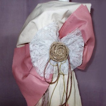 ΛΑΜΠΑΔΑ VINTAGE ΜΕ ΛΟΥΛΟΥΔΙΑ ΛΙΝΑΤΣΑ ΛΑΜΠΑΔΑ VINTAGE ΜΕ ΛΟΥΛΟΥΔΙΑ ΛΙΝΑΤΣΑ