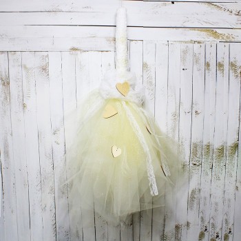 ΛΑΜΠΑΔΑ ΜΕ ΞΥΛΙΝΕΣ ΚΑΡΔΙΕΣ