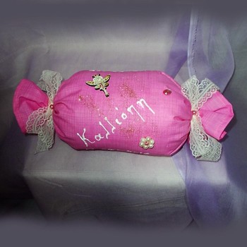 ΜΑΞΙΛΑΡΙ ΜΕ ΟΝΟΜΑ ΚΑΙ ΞΥΛΙΝΗ ΝΕΡΑΙΔΑ