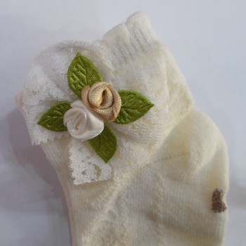 ΚΑΛΤΣΑΚΙΑ ΜΕ ΛΟΥΛΟΥΔΙΑ