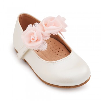 ΓΟΒΑΚΙΑ ΜΕ ΤΡΙΑΝΤΑΦΥΛΛΑΚΙΑ ΓΟΒΑΚΙΑ ΜΕ ΤΡΙΑΝΤΑΦΥΛΛΑΚΙΑ