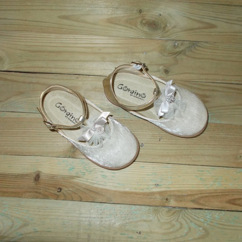 ΠΡΟΣΦΟΡΑ ΒΑΠΤΙΣΤΙΚΑ ΠΑΠΟΥΤΣΙΑ ΚΟΡΙΤΣΙ