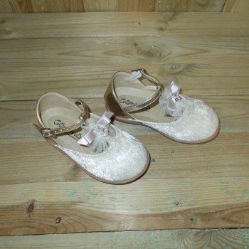 ΠΡΟΣΦΟΡΑ ΒΑΠΤΙΣΤΙΚΑ ΠΑΠΟΥΤΣΙΑ ΚΟΡΙΤΣΙ