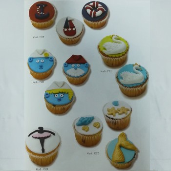 CUP CAKES ΜΕ ΖΑΧΑΡΟΠΑΣΤΑ