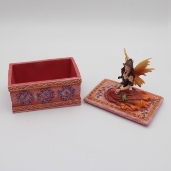 ΜΠΙΖΟΥΤΙΕΡΑ ΜΕ ΝΕΡΑΙΔΑ ΜΠΙΖΟΥΤΙΕΡΑ ΜΕ ΝΕΡΑΙΔΑ