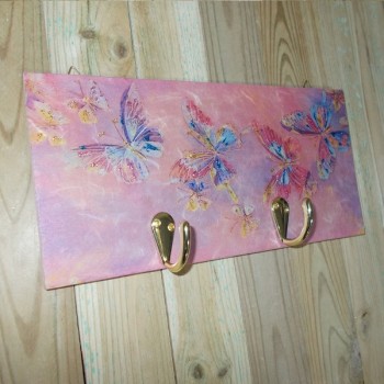 ΧΕΙΡΟΠΟΙΗΤΗ ΚΡΕΜΑΣΤΡΑ ΠΕΤΑΛΟΥΔΕΣ