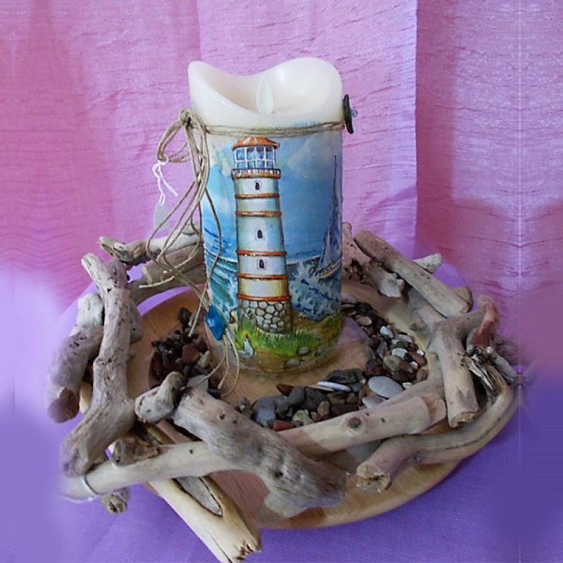 ΚΕΡΙ-LED ΜΕ ΒΑΣΗ ΑΠΟ ΘΑΛΑΣΣΟΞΥΛΑ