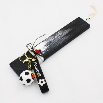 ΛΑΜΠΑΔΑ ΜΕ ΜΠΑΛΑ ΠΟΔΟΣΦΑΙΡΟΥ