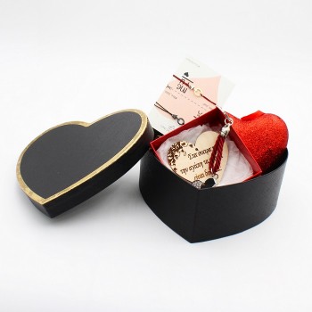 ΣΥΝΘΕΣΗ ΔΩΡΟΥ ΜΕ ΒΡΑΧΙΟΛΙ MALE-FEMALE ΣΥΝΘΕΣΗ ΔΩΡΟΥ ΜΕ ΒΡΑΧΙΟΛΙ MALE-FEMALE