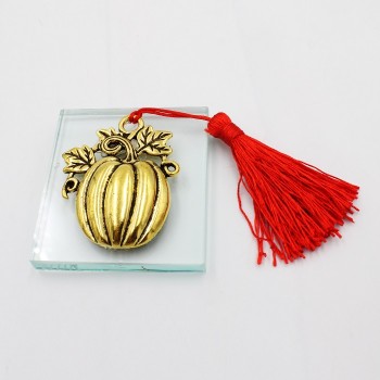 ΚΟΛΟΚΥΘΑ ΣΕ ΓΥΑΛΙΝΟ ΠΛΑΚΑΚΙ ΚΟΛΟΚΥΘΑ ΣΕ ΓΥΑΛΙΝΟ ΠΛΑΚΑΚΙ