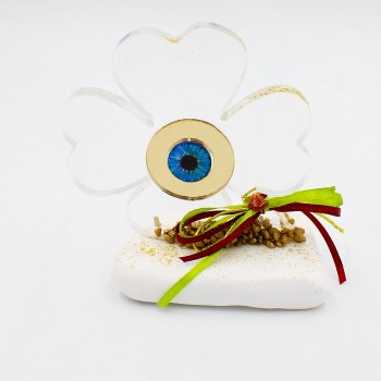 ΤΡΙΦΥΛΛΙ ΣΕ ΒΟΤΣΑΛΟ