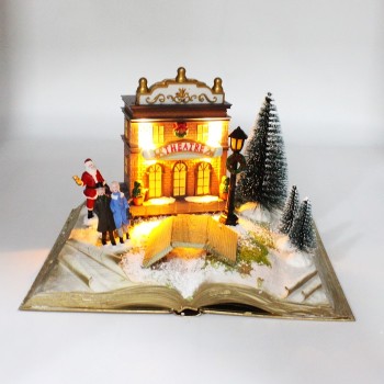 ΧΕΙΡΟΠΟΙΗΤΟ ΔΙΑΚΟΣΜΗΤΙΚΟ ΒΙΒΛΙΟ ΜΕ ΠΑΡΑΣΤΑΣΗ