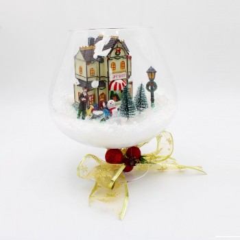 ΧΡΙΣΤΟΥΓΕΝΝΙΑΤΙΚΟ ΤΟΠΙΟ ΣΕ ΠΟΤΗΡΙ