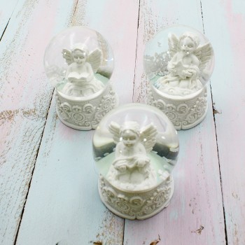 ΧΙΟΝΟΜΠΑΛΑ ΜΕ ΑΓΓΕΛΑΚΙ