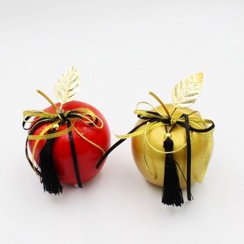 ΚΕΡΑΜΙΚΟ ΜΗΛΟ ΜΕ ΜΑΥΡΗ ΦΟΥΝΤΑ