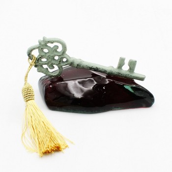 ΓΟΥΡΙ ΚΛΕΙΔΙ ΣΕ ΓΥΑΛΙ ΓΟΥΡΙ ΚΛΕΙΔΙ ΣΕ ΓΥΑΛΙ