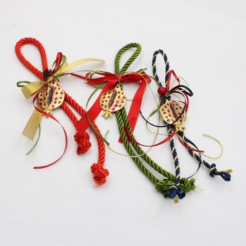 ΓΟΥΡΙ ΡΟΔΙ ΜΕ ΣΠΟΡΙΑ