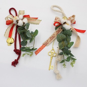 ΚΡΕΜΑΣΤΑ ΓΟΥΡΙΑ ΜΕ ΜΠΑΜΠΑΚΙ