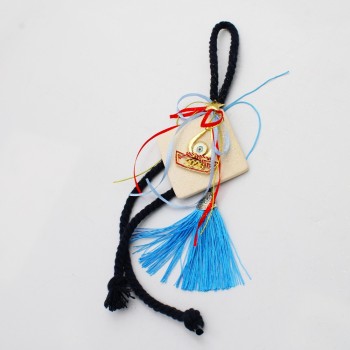 ΚΡΕΜΑΣΤΟ ΓΟΥΡΙ ΚΑΡΑΒΙ ΣΕ ΠΛΑΚΑΚΙ