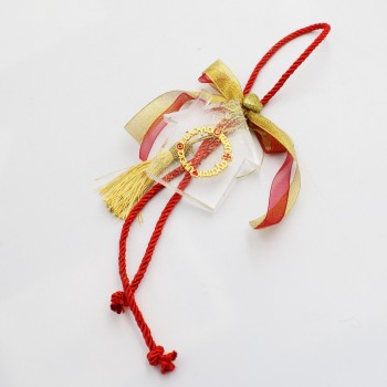 ΓΟΥΡΙ ΜΕ ΕΥΧΕΣ ΣΕ ΔΙΑΦΑΝΟ ΣΠΙΤΑΚΙ