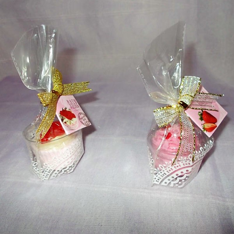 ΓΥΝΑΙΚΕΙΟ ΣΕΤ ΔΩΡΟΥ