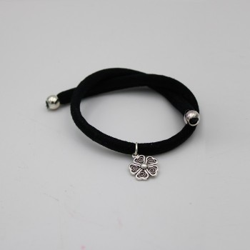 ΓΟΥΡΙ ΒΡΑΧΙΟΛΙ ΜΕ ΤΡΙΦΥΛΛΙ ΓΟΥΡΙ ΒΡΑΧΙΟΛΙ ΜΕ ΤΡΙΦΥΛΛΙ