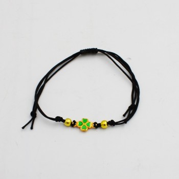 ΒΡΑΧΙΟΛΙ ΜΕ ΤΡΙΦΥΛΛΙ ΣΕ ΜΑΥΡΟ ΚΟΡΔΟΝΙ