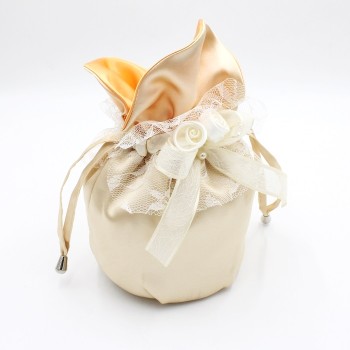 ΠΡΟΣΦΟΡΑ ΝΥΦΙΚΟ ΤΣΑΝΤΑΚΙ