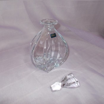 ΚΑΡΑΦΑ ΓΑΜΟΥ