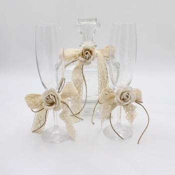 ΚΑΡΑΦΑ ΜΕ ΠΟΤΗΡΙΑ ΣΑΜΠΑΝΙΑΣ ΚΑΡΑΦΑ ΜΕ ΠΟΤΗΡΙΑ ΣΑΜΠΑΝΙΑΣ