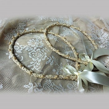 ΣΤΕΦΑΝΑ ΜΕ ΒΑΜΒΑΚΕΡΗ ΔΑΝΤΕΛΑ