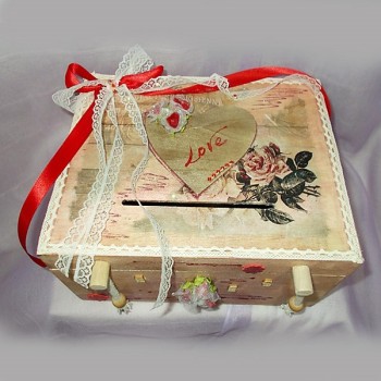 ΡΟΜΑΝΤΙΚΟ ΚΟΥΤΙ ΕΥΧΩΝ