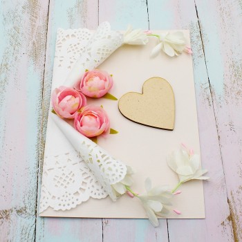 ΕΥΧΕΤΗΡΙΑ ΚΑΡΤΑ ΜΕ ΛΟΥΛΟΥΔΙΑ