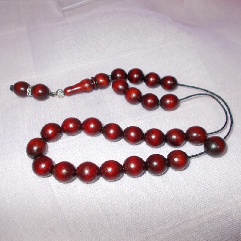 ΚΟΜΠΟΛΟΙ ΑΠΟ ΣΑΝΤΑΛΟΞΥΛΟ