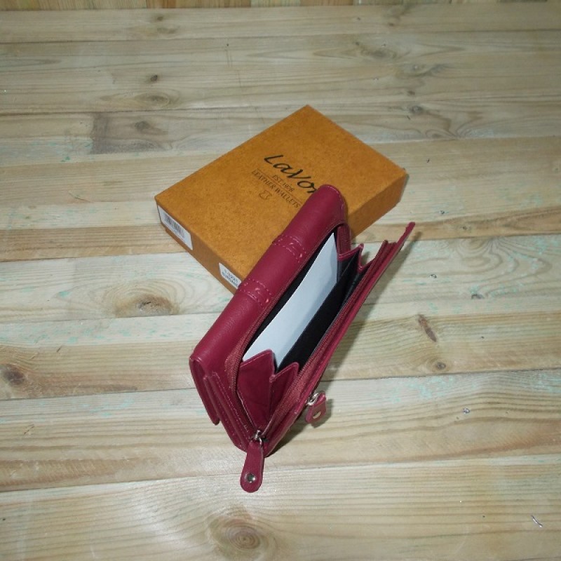 ΜΠΟΡΝΤΟ ΓΥΝΑΙΚΕΙΟ ΠΟΡΤΟΦΟΛΙ