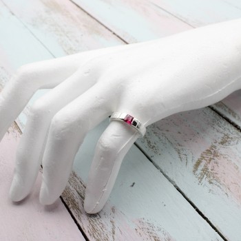 ΔΑΧΤΥΛΙΔΙ ΜΕ ΒΥΣΣΙΝΙ ΠΕΤΡΑ