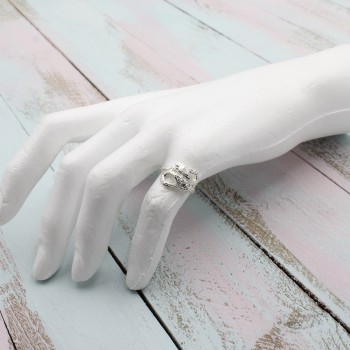 ΔΑΧΤΥΛΙΔΙ ΜΕ ΦΙΔΙ