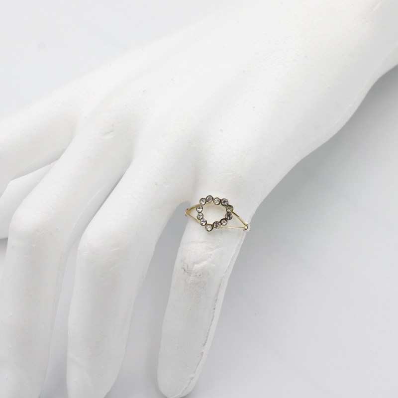 ΠΑΙΔΙΚΟ ΔΑΧΤΥΛΙΔΙ ΜΕ ΖΙΡΓΚΟΝ