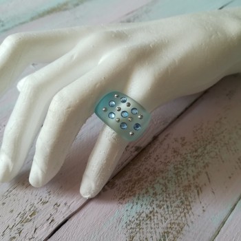 ΔΑΧΤΥΛΙΔΙ ΡΗΤΙΝΗΣ ΔΑΧΤΥΛΙΔΙ ΡΗΤΙΝΗΣ