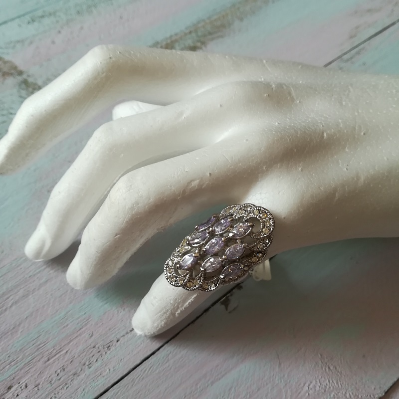 ΜΕΤΑΛΛΙΚΟ ΔΑΧΤΥΛΙΔΙ