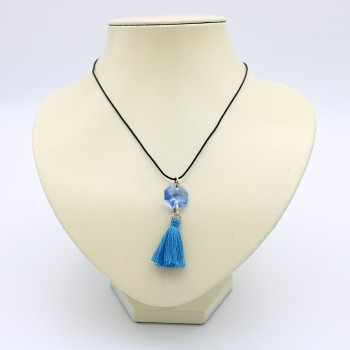 ΚΟΣΜΗΜΑ ΛΑΙΜΟΥ ΜΕ ΣΒΑΡΟΦΣΚΙ