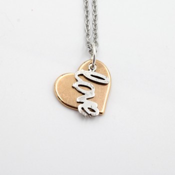 ΚΟΣΜΗΜΑ ΛΑΙΜΟΥ ΚΑΡΔΙΑ ΜΕ LOVE