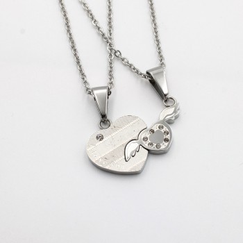 ΔΙΠΛΟ ΚΟΛΙΕ ΜΕ ΔΥΟ ΚΑΡΔΙΕΣ