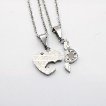 ΔΙΠΛΟ ΚΟΛΙΕ ΜΕ ΔΥΟ ΚΑΡΔΙΕΣ ΔΙΠΛΟ ΚΟΛΙΕ ΜΕ ΔΥΟ ΚΑΡΔΙΕΣ