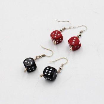 ΣΚΟΥΛΑΡΙΚΙΑ ΜΕ ΖΑΡΙΑ