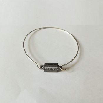 ΧΕΙΡΟΠΕΔΑ ΜΕ ΞΥΡΑΦΙ